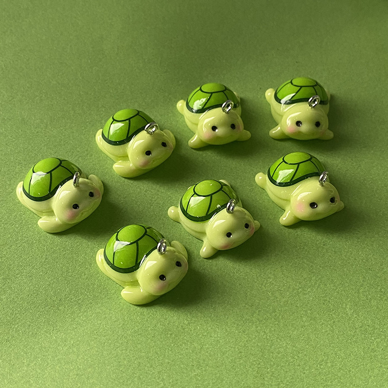 Resin Craft Projects - 10 Buah Liontin Resin Penyu Hijau